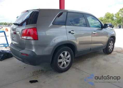 2011 Kia Sorento Lx from USA, damaged, VIN 5XYKT3A13BG155826